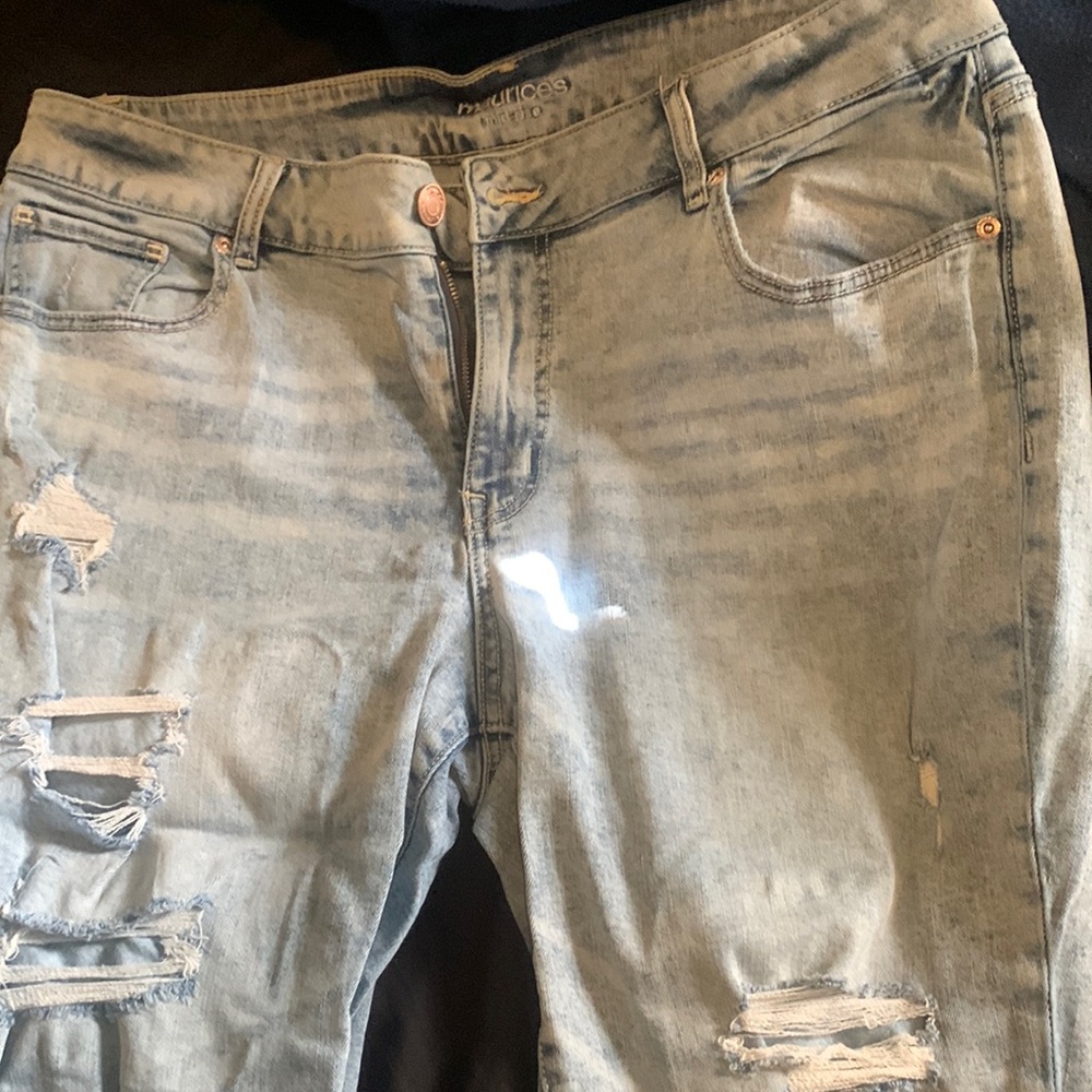 Womens mid rise size 20 capris